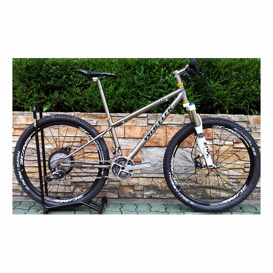 �ٷ� Ƽź(TITAN) 20 XTR