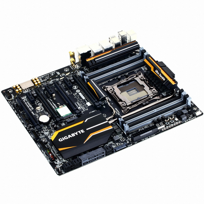 GIGABYTE GA-X99-UD7 WiFi �෯������� ���̾���