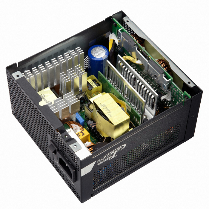 시소닉 P-520 Fanless 80PLUS플래티넘 (2세대)_이미지