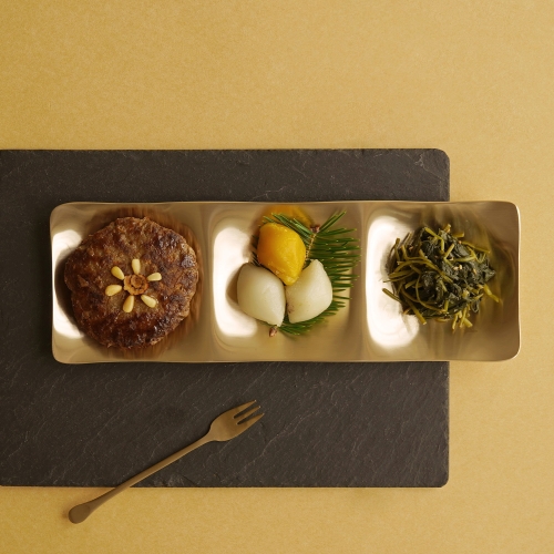 놋담 방짜유기 유기 나눔접시 삼절판이미지입니다. 누르면 해당 게시물로 새창이동합니다.