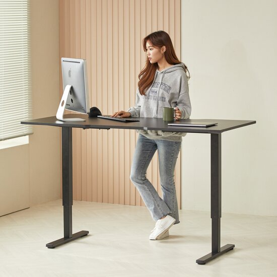 에이픽스게이밍 MD002 높이조절 스탠딩 책상 (1600x750)_이미지
