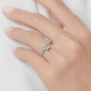 이랜드 로이드 14K 1캐럿 에메랄드컷 솔리테어 다이아몬드 반지 LRD24003D