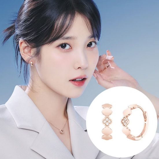 제이에스티나 CLOVIA 14K 귀걸이 JJCLEQ3BS158R4000이미지입니다. 누르면 해당 게시물로 새창이동합니다.