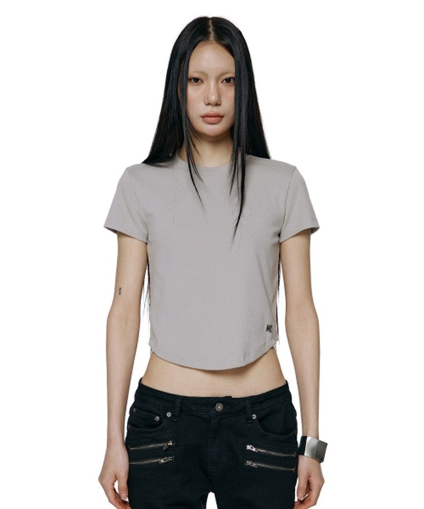 락케이크 Essential Crew Neck Top Gray 반소매 티셔츠 RC26TP32400GR이미지입니다. 누르면 해당 게시물로 새창이동합니다.