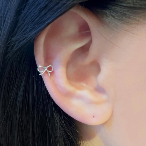 블레어케이 실버 925 끈리본 피어싱 귀걸이 12006063