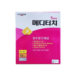 일동제약 메디터치 친수성 드레싱 20x20cm 5mm 10매_이미지