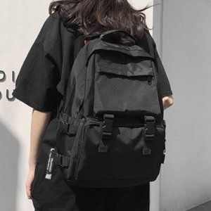  검은백팩 캐주얼한 디자인 학생 책가방 중딩 고딩백팩 WA4DE01