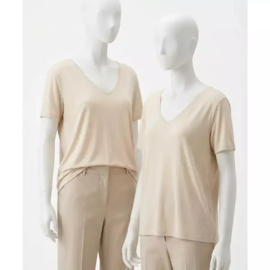 스파오 COMFORT 남성 심리스 브이넥 반팔티_SPMRGA9A21 638105
