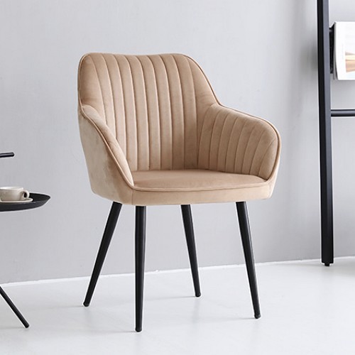 GAIL 철제다리 디자인 의자