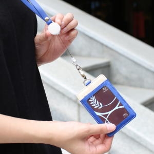 뉴퍼펙트 히키스 넥스트랩 Secret 릴홀더 목걸이 사원증이미지입니다. 누르면 해당 게시물로 새창이동합니다.