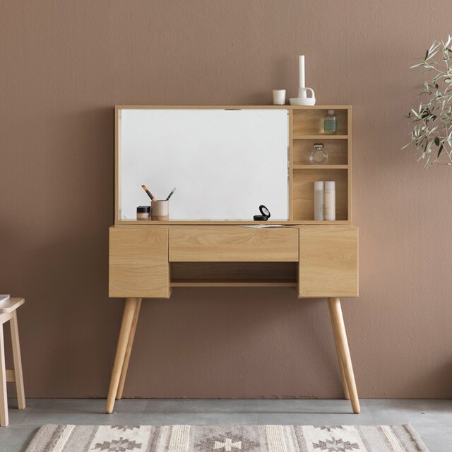 ���ΰ��� �߷��� ���� ȭ��� ��Ʈ 1000