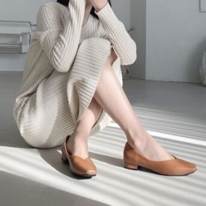  펌프스 로우힐 스퀘어토 데일리 심플 구두  W88D58B