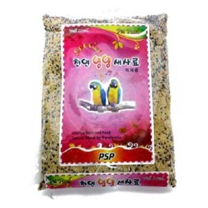 PSP 유통기한 보장    천연영양 새사료 600g/새용품 새모이 앵무새 잉꼬 애완조 휜치 십자매 문조 모이..이미지입니다. 누르면 해당 게시물로 새창이동합니다.