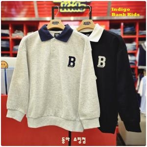 넉넉한 오버핏으로 활동하기 편한 스쿨룩 오버핏 단정 카라 맨투맨 IKMA24802