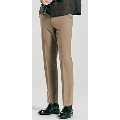 지오다노 히든밴딩 테이퍼드 슬랙스 01112911이미지입니다. 누르면 해당 게시물로 새창이동합니다.