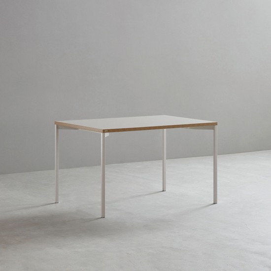 데스커 베이직 책상 (1200x800)_이미지