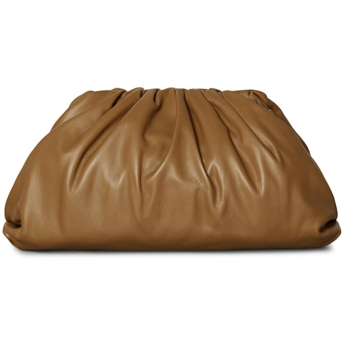 보테가베네타 트라이앵글 버클 만두 힙색 슬링백 620954이미지입니다. 누르면 해당 게시물로 새창이동합니다.