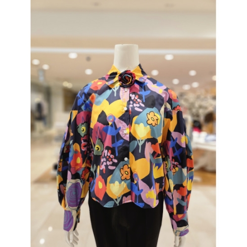 르니앤맥코이 꽃브롯지꽃블라우스 MM05BL403HJY