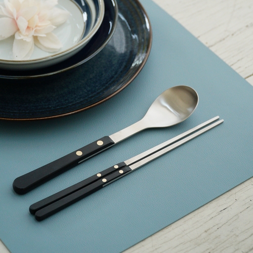 서피니아 에비히슈테른 쥬벨 수저세트 1인/2인세트이미지입니다. 누르면 해당 게시물로 새창이동합니다.