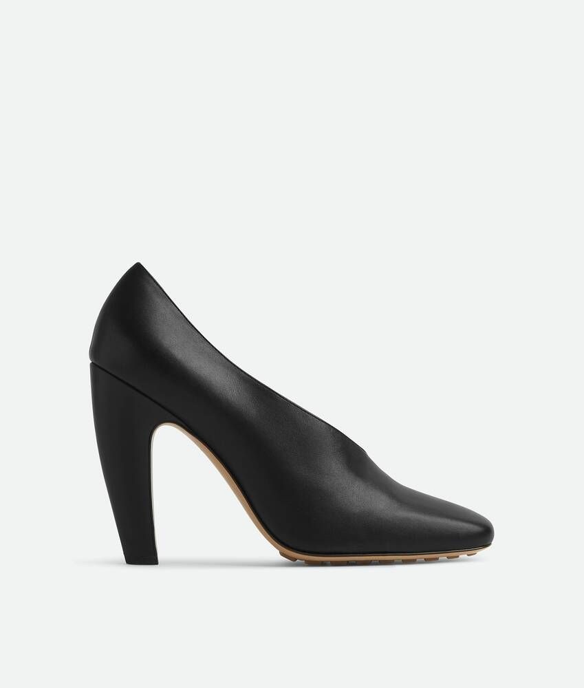 보테가베네타 프랑스 최신상 카날라쪼 펌프스 블랙 786939V4BH01000 국내 A/S 가능