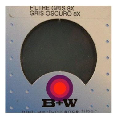 �����̴� B+W ND8