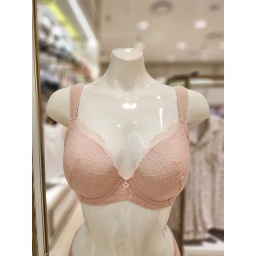 트라이엄프 CDE컵 쿠션어깨끈 기능성 브라 TDWBR821LBE 327518 85D이미지입니다. 누르면 해당 게시물로 새창이동합니다.