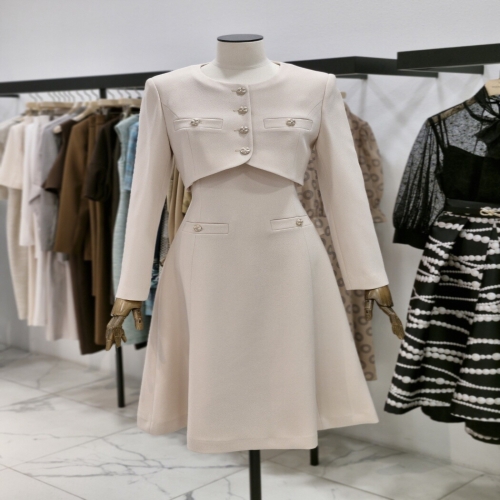 대현 모조에스핀 라운드 트읜 플레어 원피스 S253MSE009-CR