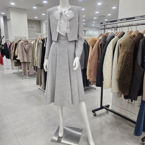 �����۴� KL ���� ����ƼŸ�̿��ǽ� KMWOPQD030