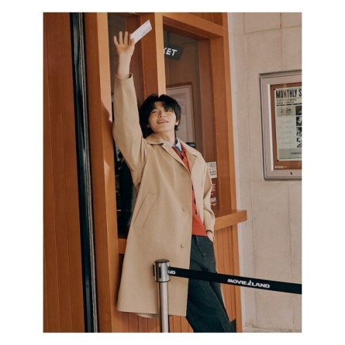 빈폴 AVE 멘 Reedition 트렌치 코트 베이지 BC4830S01A이미지입니다. 누르면 해당 게시물로 새창이동합니다.