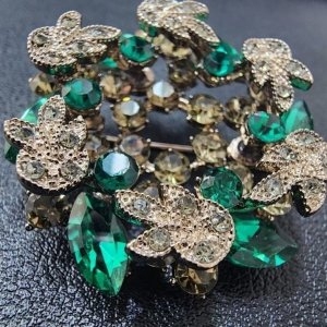 메디쉬재팬 럭셔리 기본 플라워 큐빅 보석 모던 그린 코사지 여성 WFJDF4B