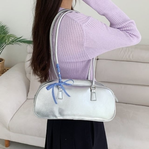 수앤수 체크리본 바게트 숄더 백 24BA002_이미지