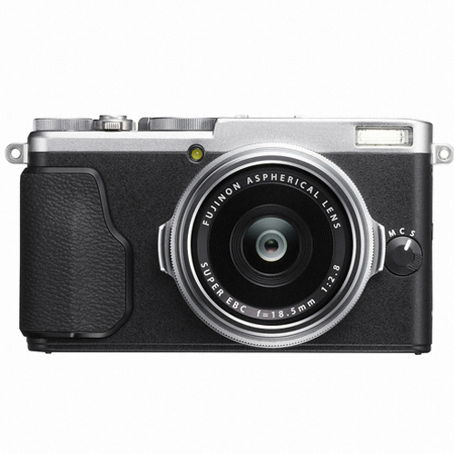 후지필름 X70