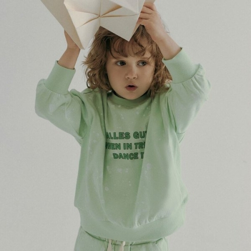 리틀그라운드 데님인더박스 코지레터링스웨트셔츠 76111-334-02