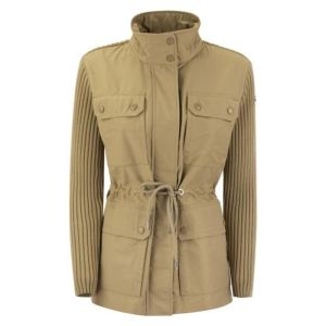 ��Ŭ���� ������ J10939B00022M1367 BEIGE