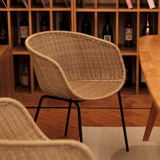 에이블 PP라탄 암체어