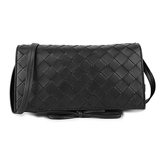 보테가베네타 크로스 인트레치아토 미니 630547 VCPP3 8803이미지입니다. 누르면 해당 게시물로 새창이동합니다.