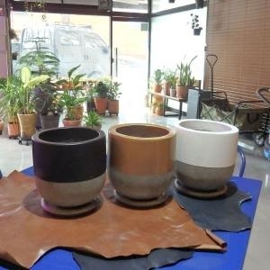 골드 모던 테라스톤팟 투톤 원형 20x20cm 화분 받침포함