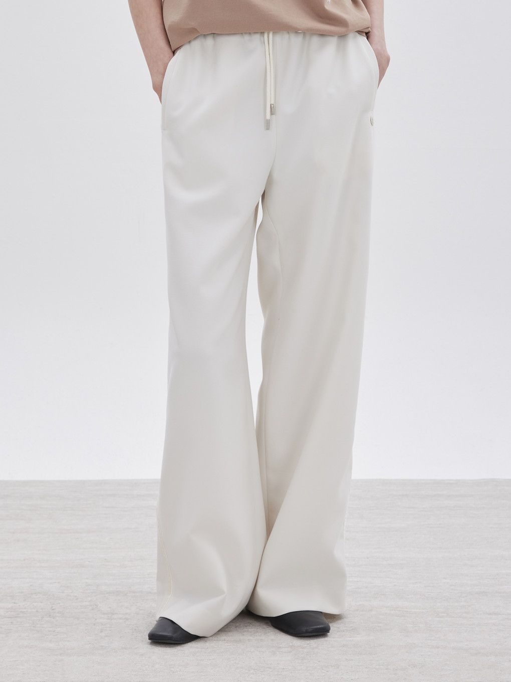 대현 ZOOC 밴딩 스트링 와이드 팬츠 Z261MSA023