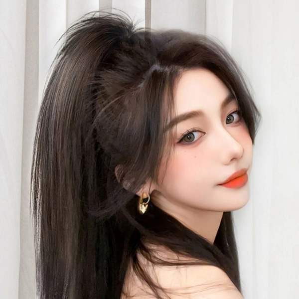 Y2K 100QZT23 풍성한 실루엣 짧은 포니테일 일자 집게 가발
