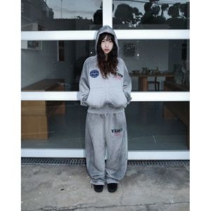 29일 배송 TOMS BIRTHDAY TBD 월드로고 레이 스웻팬츠 그레이 234387