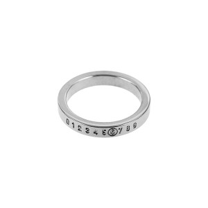 메종마르지엘라 SM6UQ0059 P6469 951 MM6 인그레이빙 넘버링 로고 3mm 반
