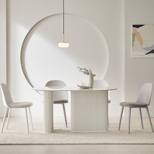 파로마 이즈 칼리아 세라믹 타원 템바 식탁 1400