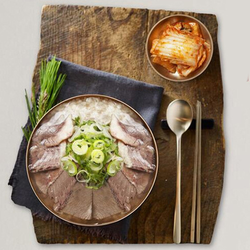 수하동 한우암소 곰탕 545g이미지입니다. 누르면 해당 게시물로 새창이동합니다.