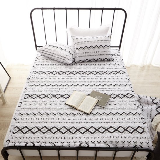 ������ ���̺� ���̽���ġ ���� ���� �е� �� ī��Ʈ