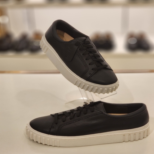 클락스 금강 랜드로바 여성 캐주얼 통굽 스니커즈 4cm Mayhill Walk CLAOXC4230WF1_이미지