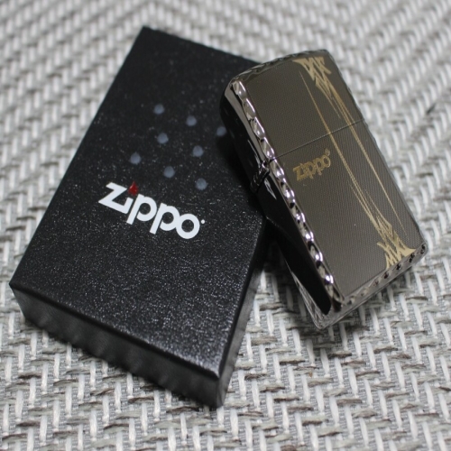 지포 오일 라이터 250-18 TRIBAL 4 GOLD ZPB0MA113R