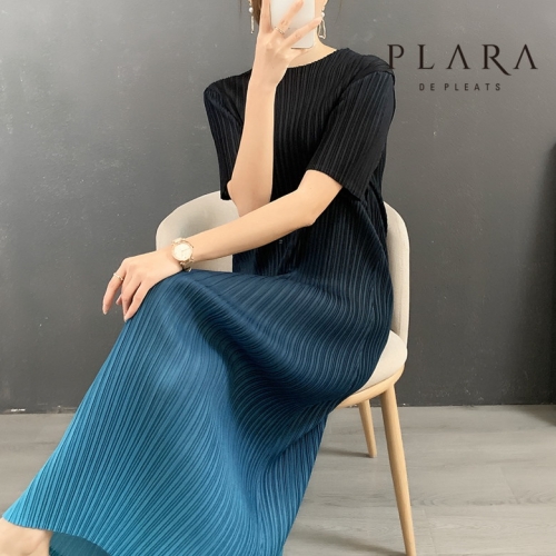 플라라 PLARA 그라데이션배색플리츠원피스_PK2SOP037C