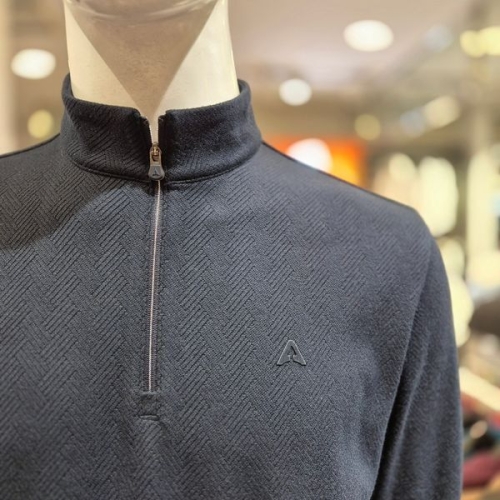 올포유 남성-벌키성과 부드러운 터치감이 장점인 뉴폼원사 사용/흡습속건 및 형태 안정성 우수/은은한 자카드 무늬가 고급스런 하프집업.._이미지