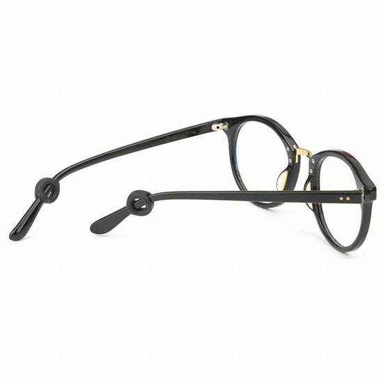 모노폴리 흘러내림 방지 원형 귀고무이미지입니다. 누르면 해당 게시물로 새창이동합니다.