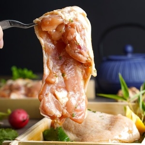 간장 양념 춘천 맛집 닭갈비 1kg 택배 3인분 숯불 캠핑 음식 요리 냉장 신선 닭다리살